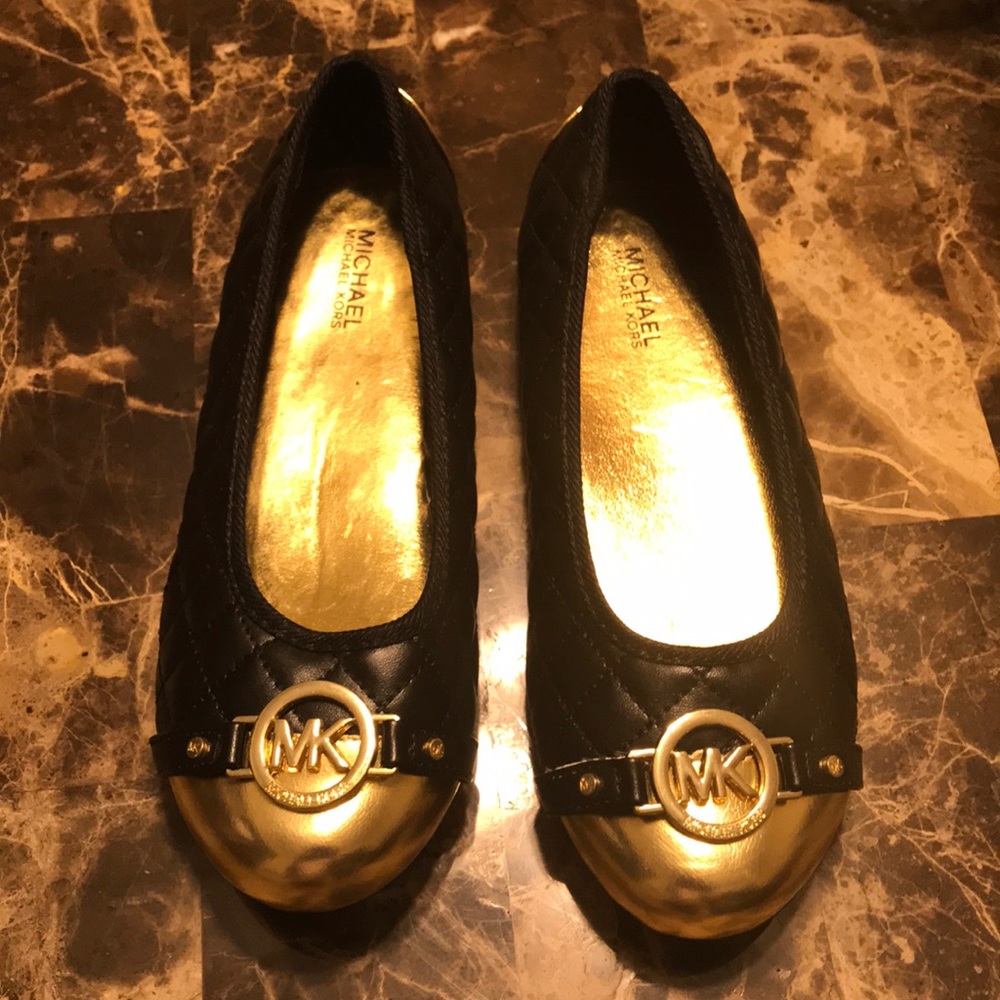 Micheal Kors Girls Ballet Flats